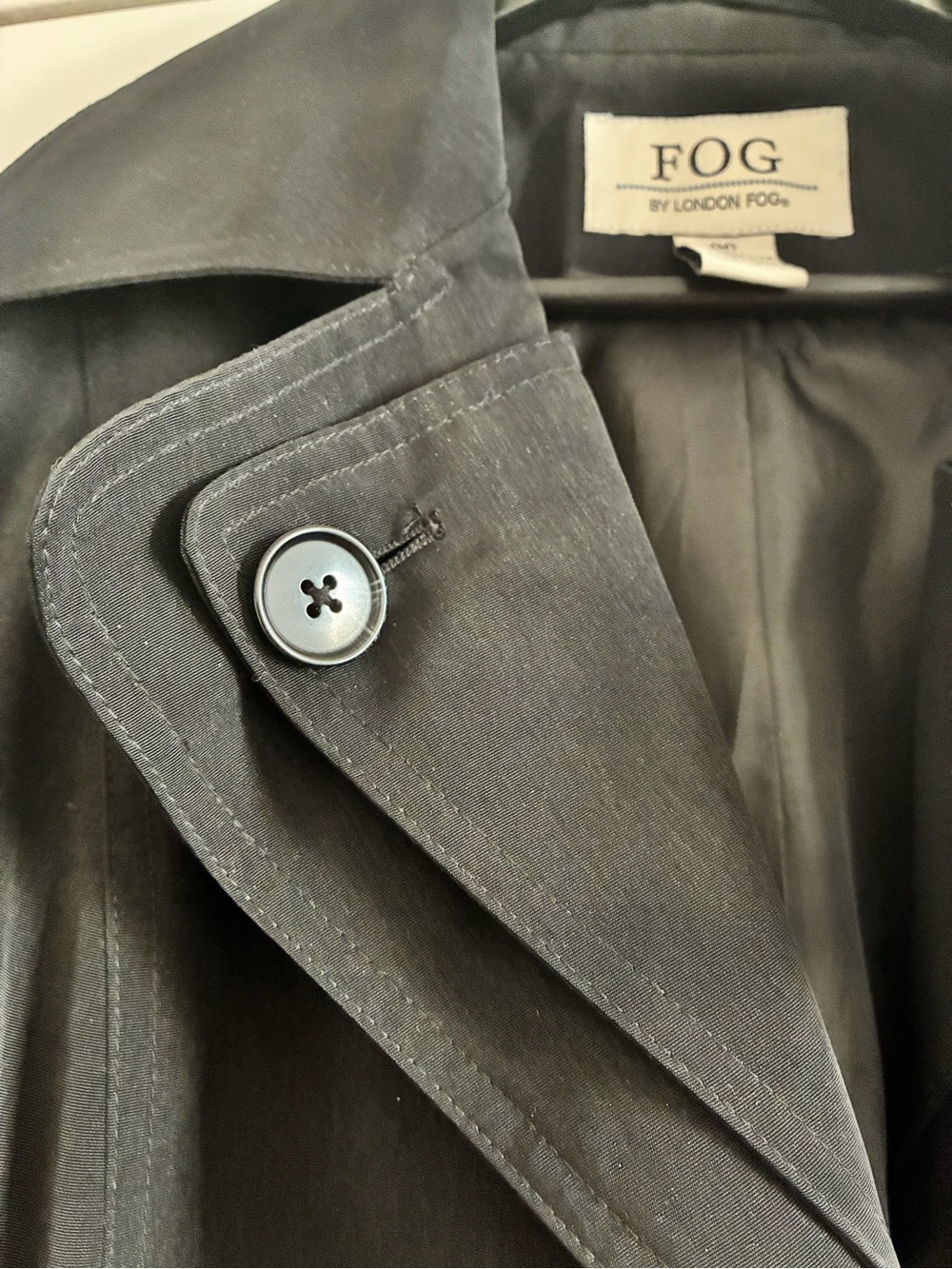 London Fog Black Women’s Mid-Length Trench Coat - Picture 5 of 9